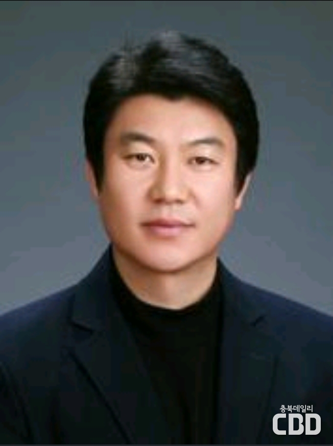 이영광