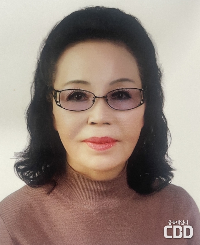 문예학술체육부문 최춘일
